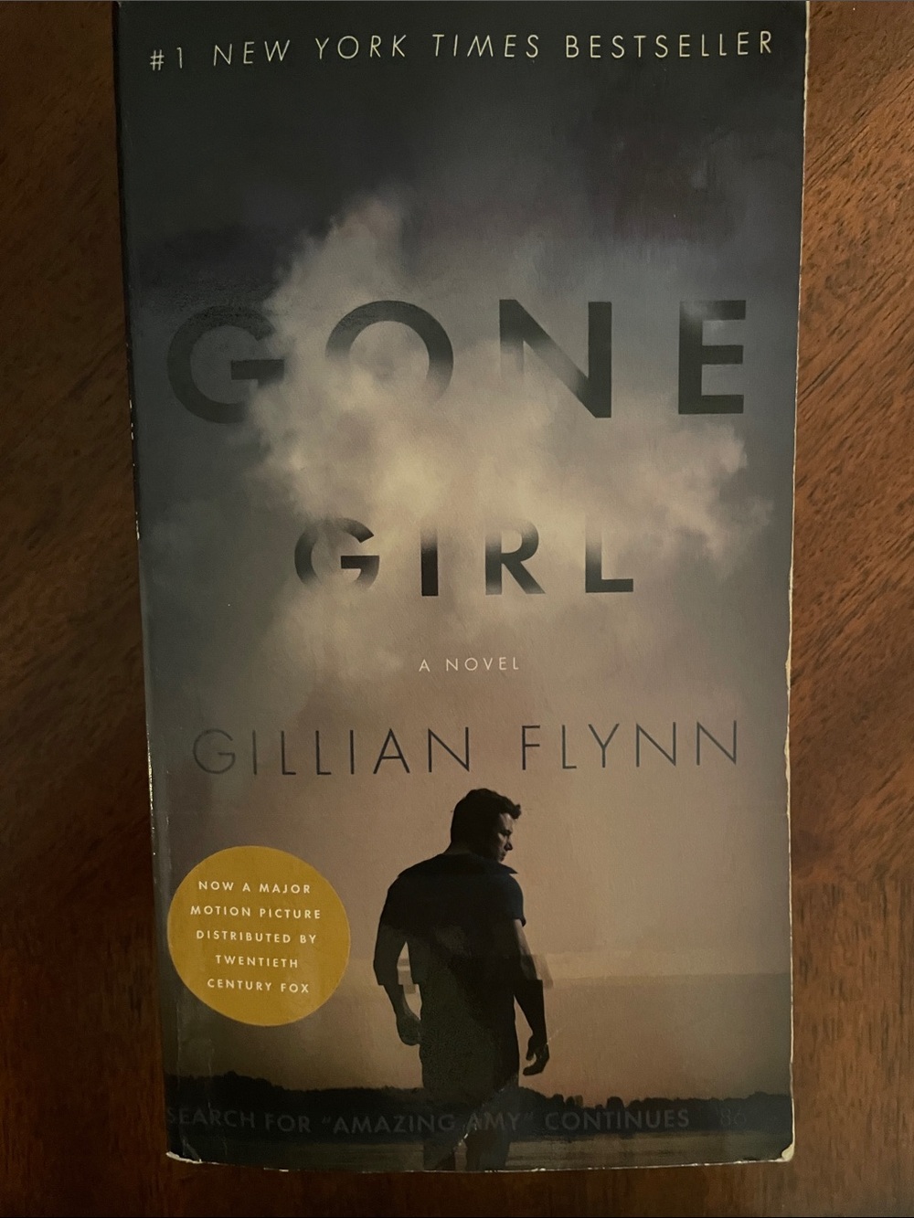 Gone Girl by Gillian Flynn paperback.